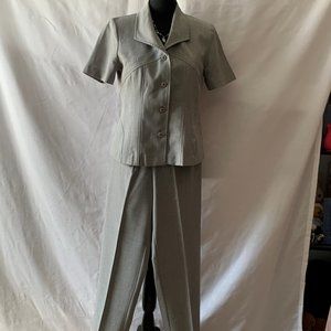 Sag Harbor 2-pc Pant Suit